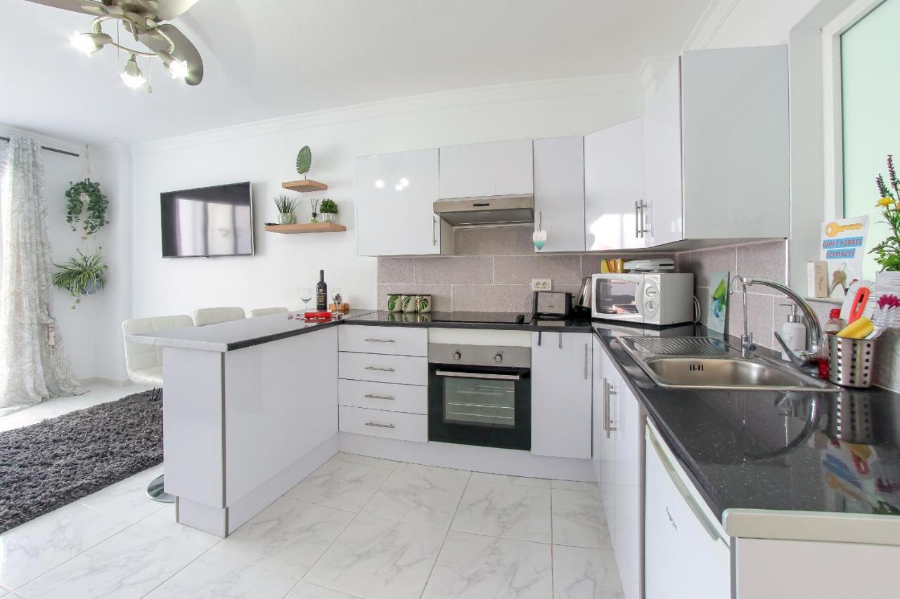 Gorgeous Los Diamantes Home Los Cristianos  Extérieur photo